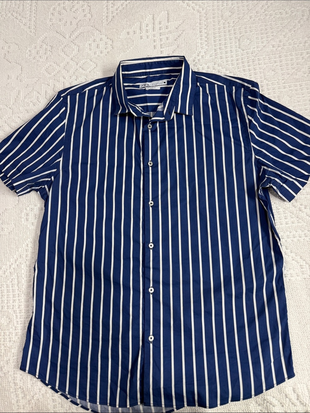 Zara Navy Blue and White Vertical Stripe Short-Sleeve Button-Down Shirt